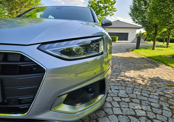 Audi A4 cena 128900 przebieg: 49000, rok produkcji 2020 z Błonie małe 407